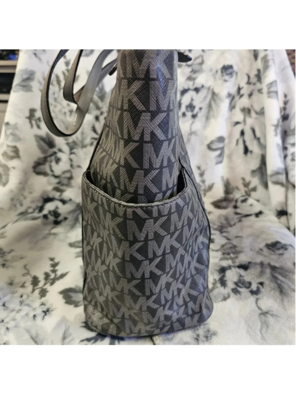 Michael Kors Jet Set Large Logo Tote - Grey/Black